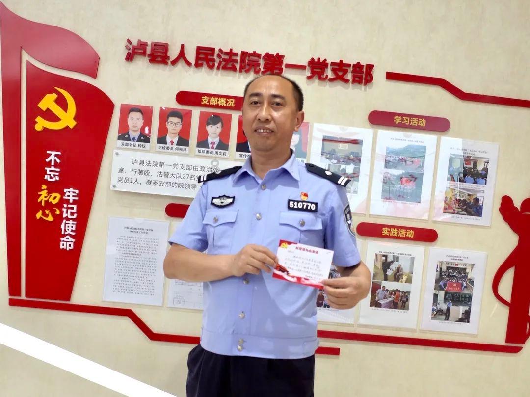 第一排士兵明知必死，为何还奋力往前冲？答案很现实，换你也会冲